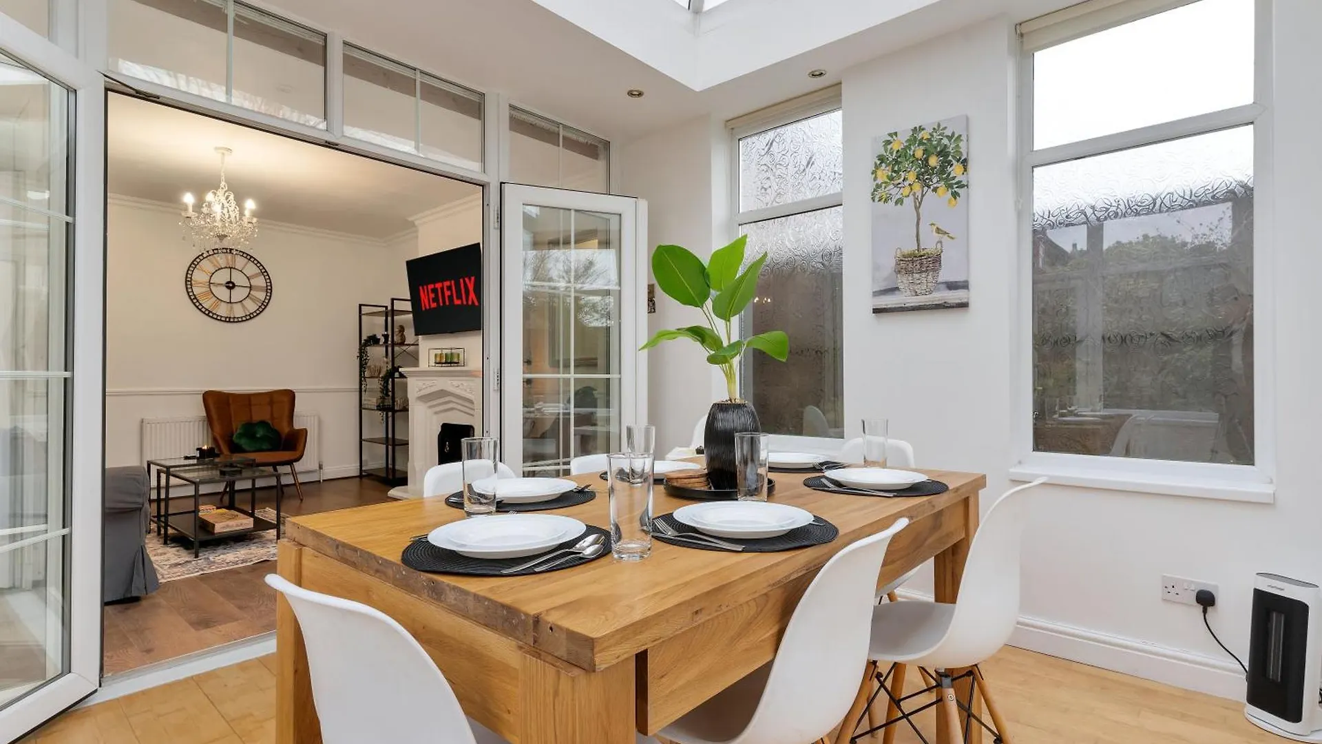 Birmingham Gem-Stylish 5 Bed House Near Nec, Bhx, Hs2 - Huge Parking & Fast Wifi! Villa Holiday home