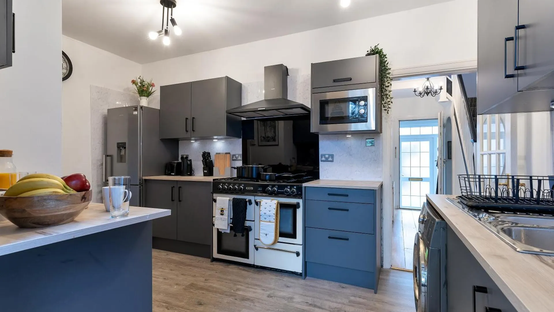 Holiday home Birmingham Gem-Stylish 5 Bed House Near Nec, Bhx, Hs2 - Huge Parking & Fast Wifi! Villa