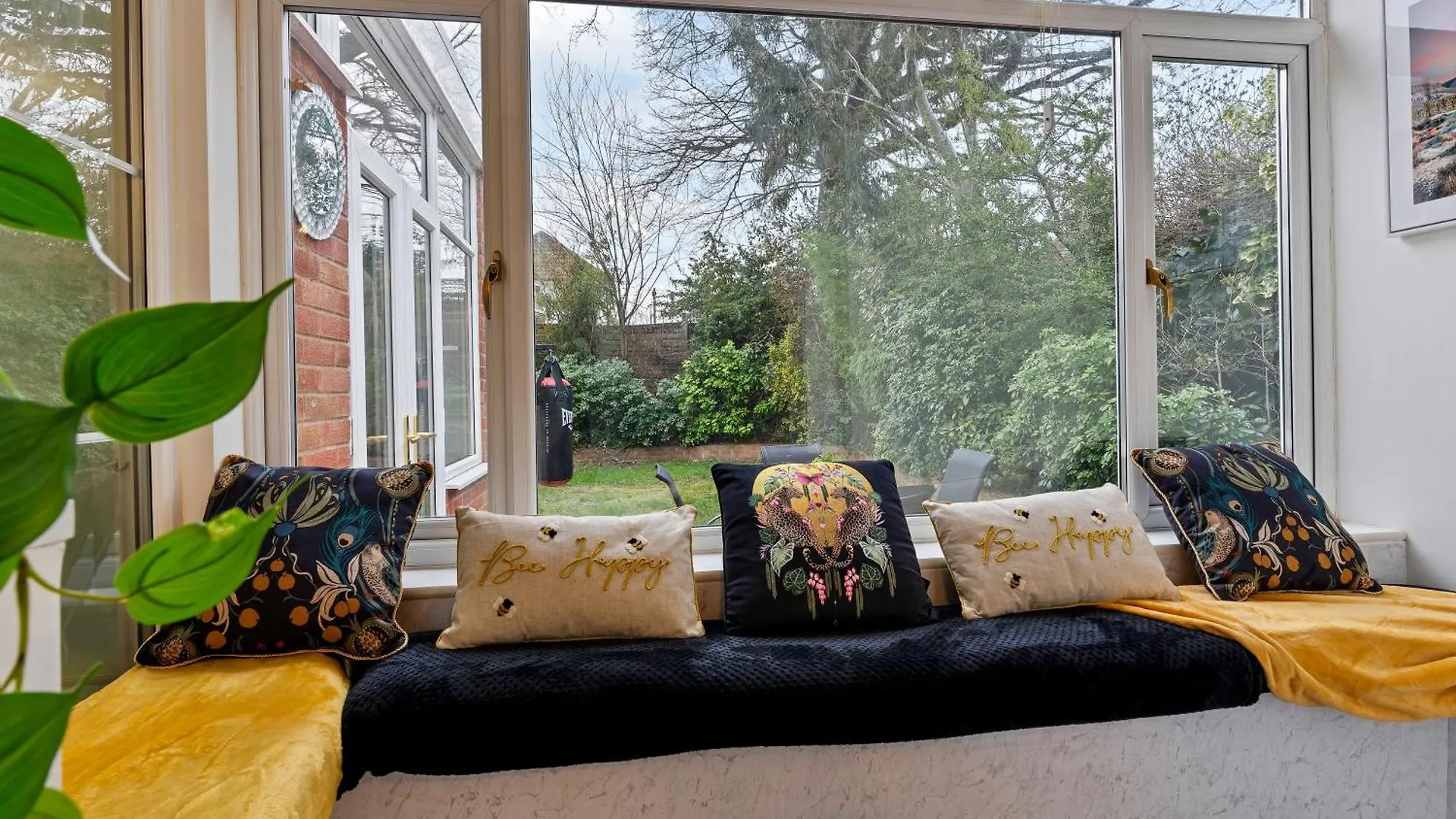 Birmingham Gem-Stylish 5 Bed House Near Nec, Bhx, Hs2 - Huge Parking & Fast Wifi! Villa Holiday home