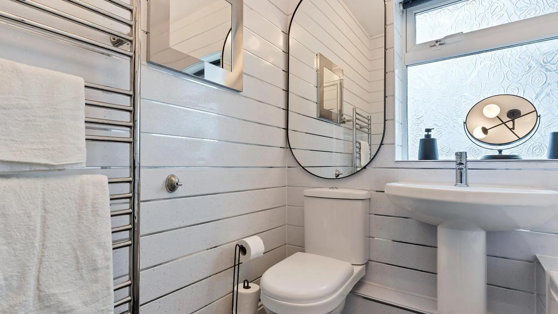 Birmingham Gem-Stylish 5 Bed House Near Nec, Bhx, Hs2 - Huge Parking & Fast Wifi! Villa 0*,